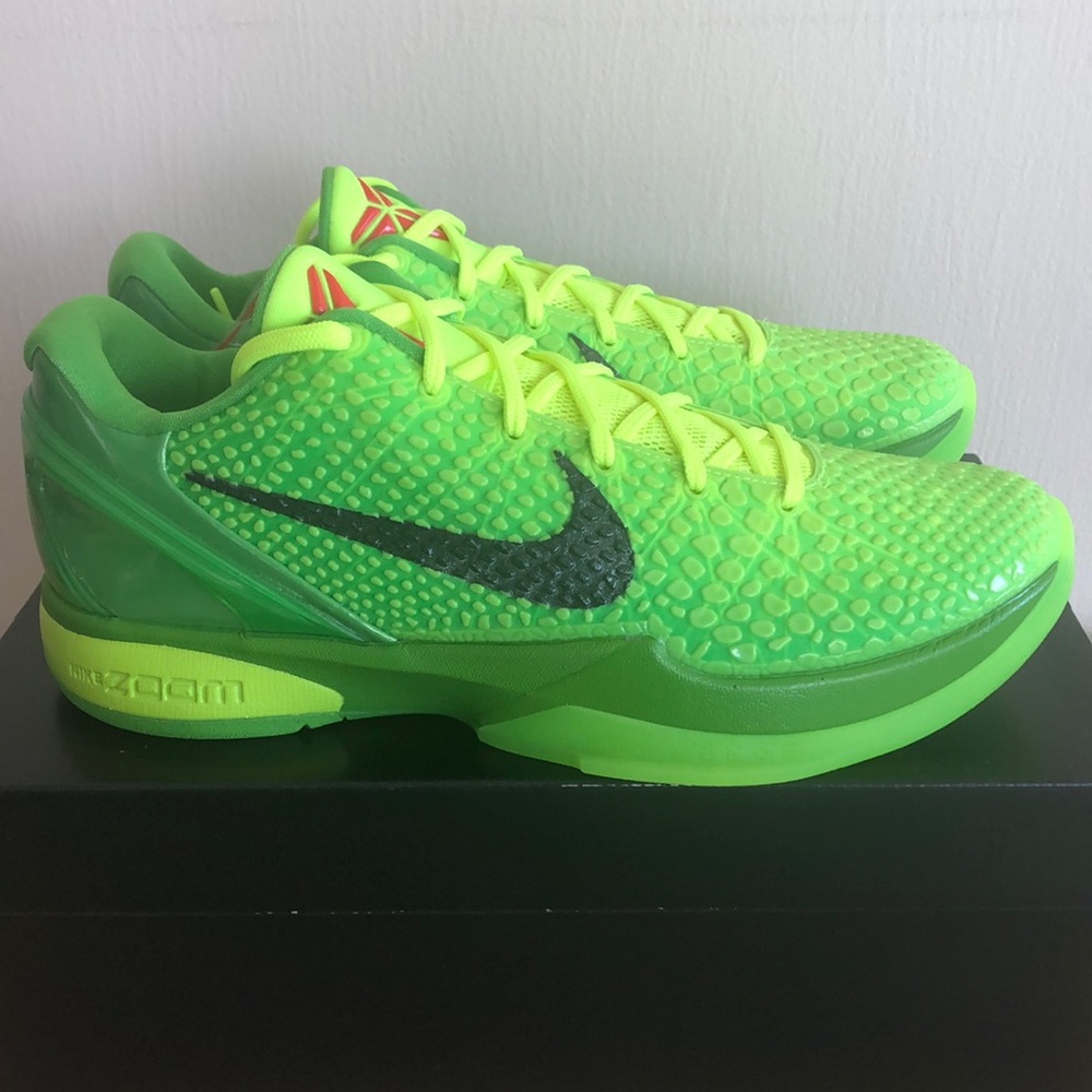 ‼️SOLD‼️NIKE KOBE VI PROTRO ‘GRINCH’ SNEAKERS - Picture 3 of 9
